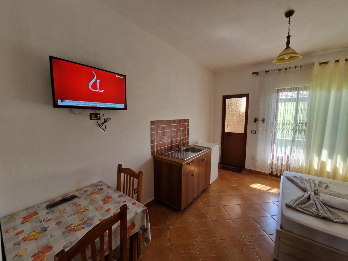 Guest House "Pisha" Durrës 객실 사진