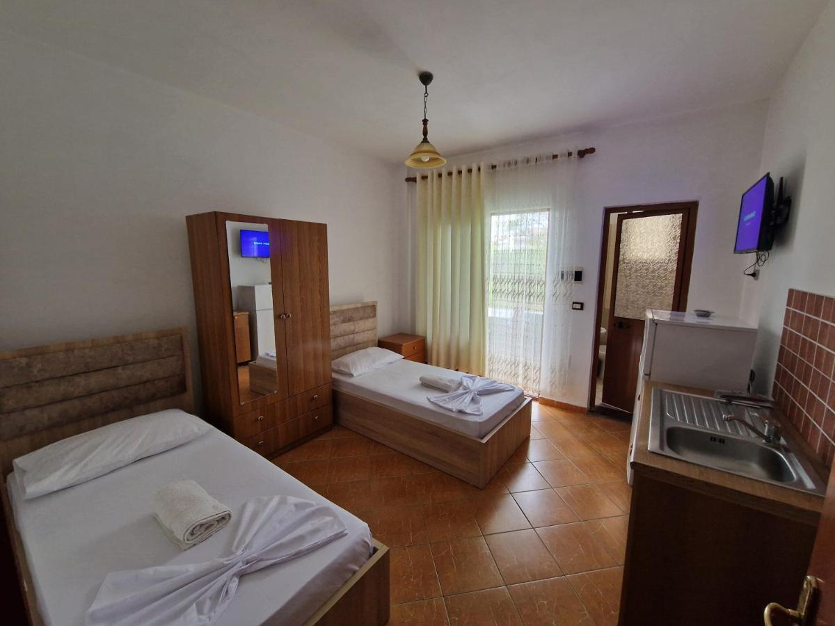 Guest House "Pisha" Durrës 외부 사진