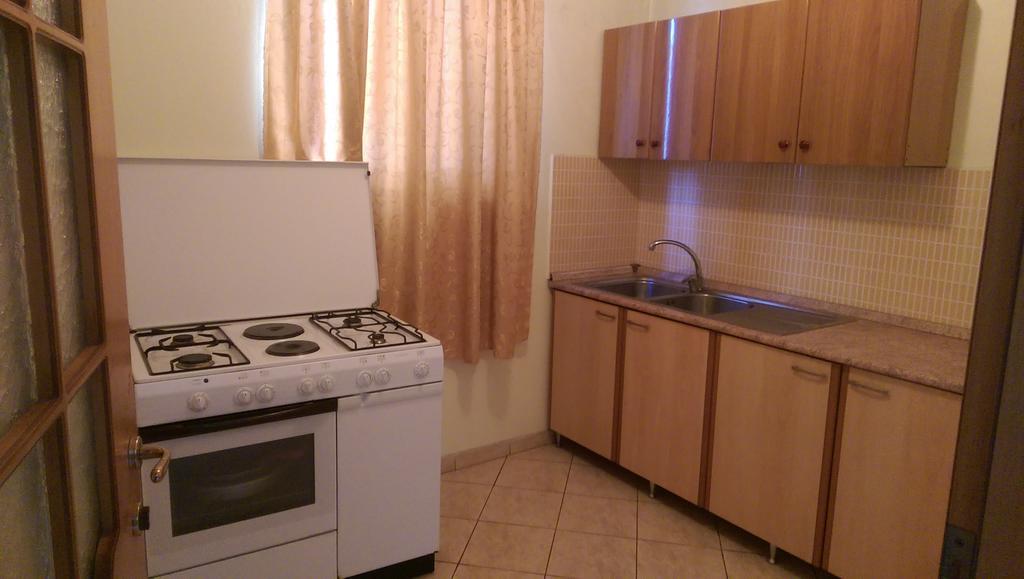 Guest House "Pisha" Durrës 외부 사진