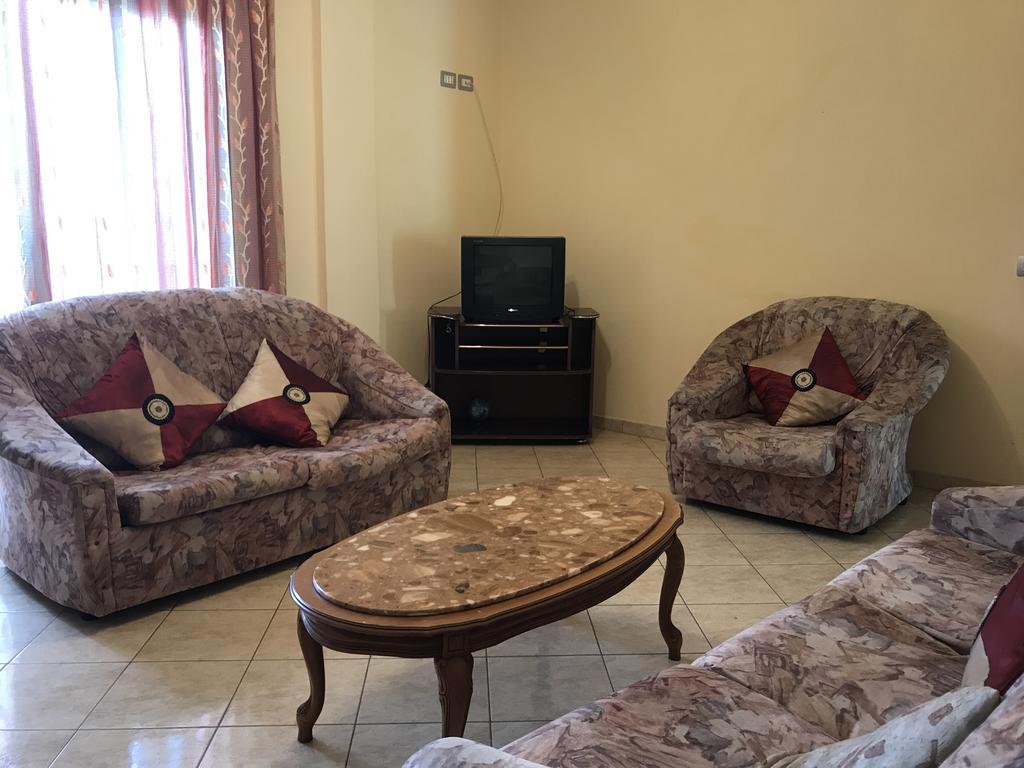Guest House "Pisha" Durrës 외부 사진