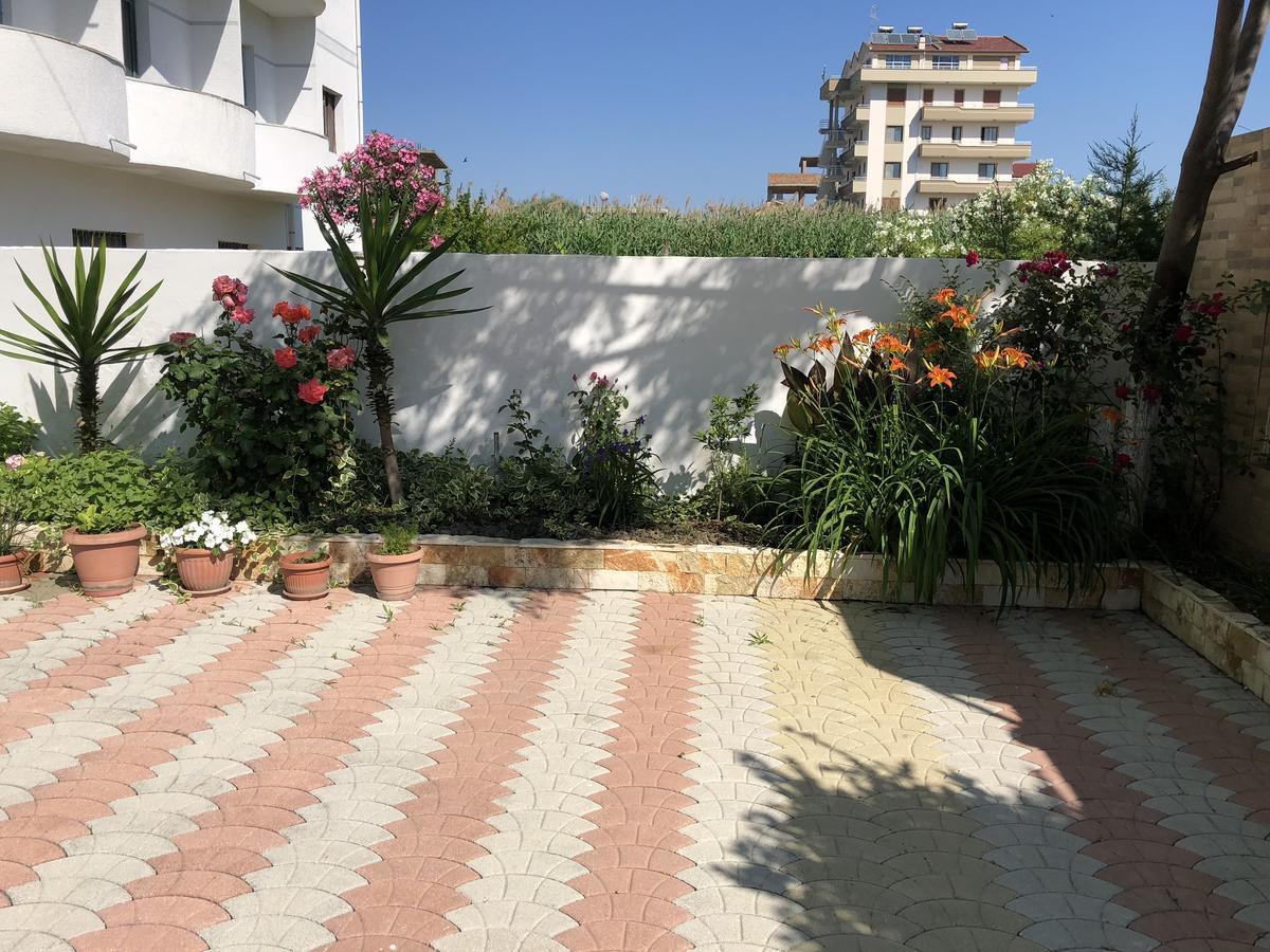 Guest House "Pisha" Durrës 외부 사진